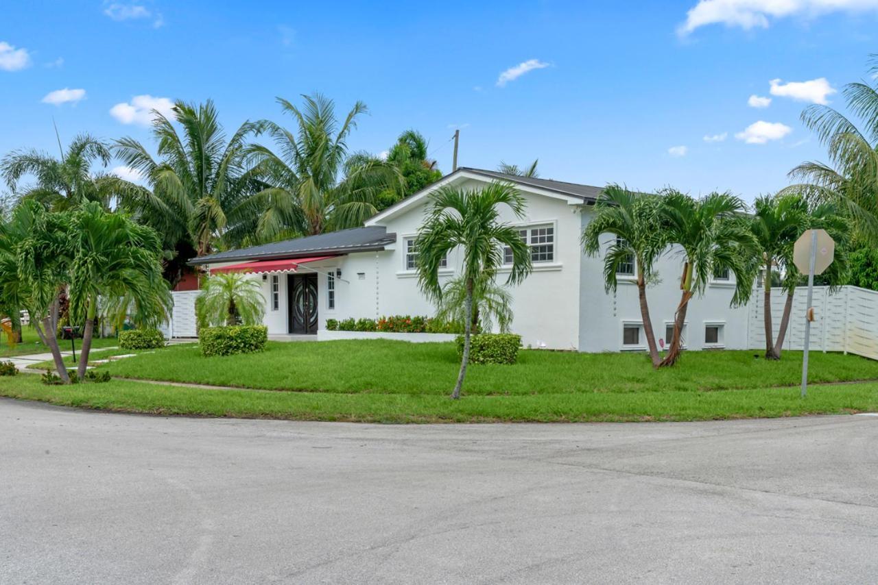 Casa vacanze Fun With Pool & Games L30 Miami
